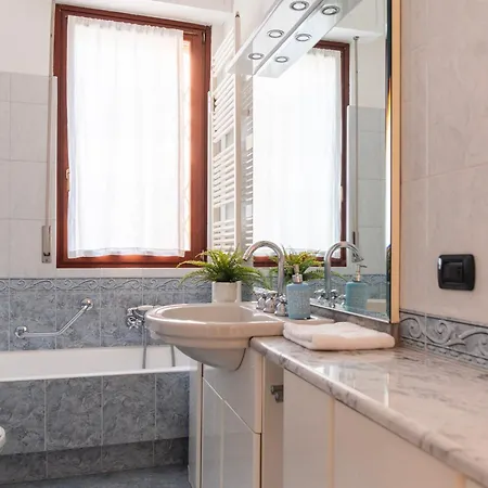 Youhosty - Cechov 21 Lejlighed Milano