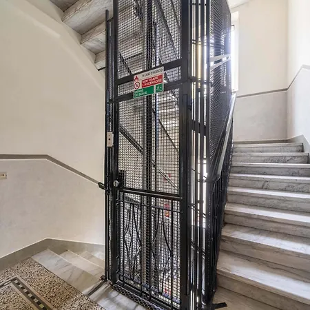 Apartment Superhouse Heart Of Milan