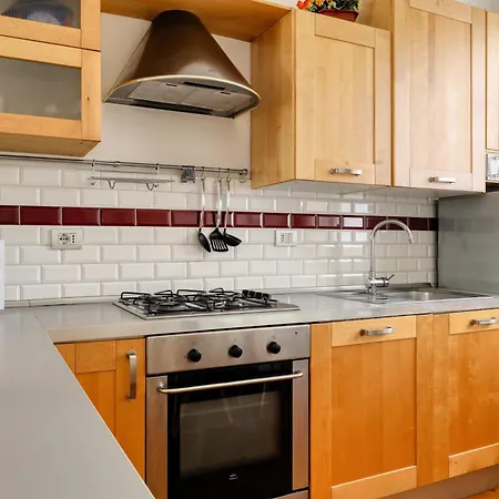 Joivy Bright 1br Flat Near Mudec Museum Milan