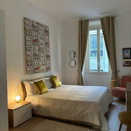 Casatania Corso Apartment Milan