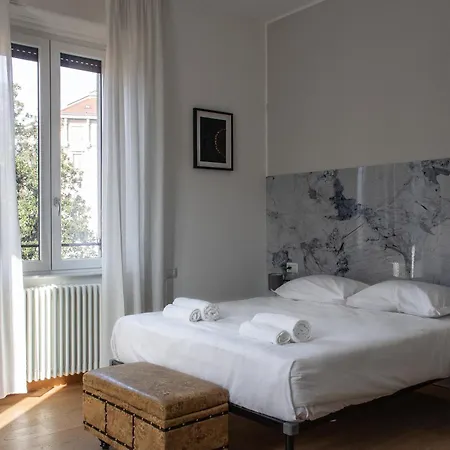 Rrrapido Holy And - Via Sardegna 밀라노