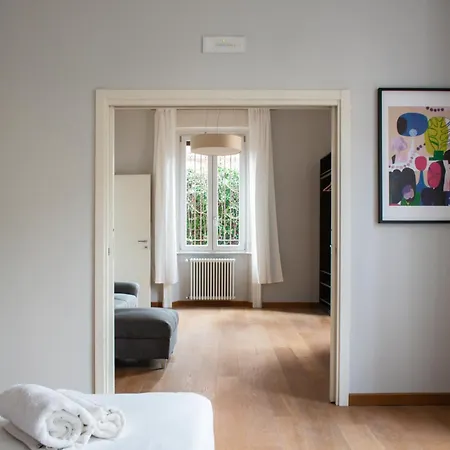 Rrrapido Holy And - Via Sardegna Guest house *