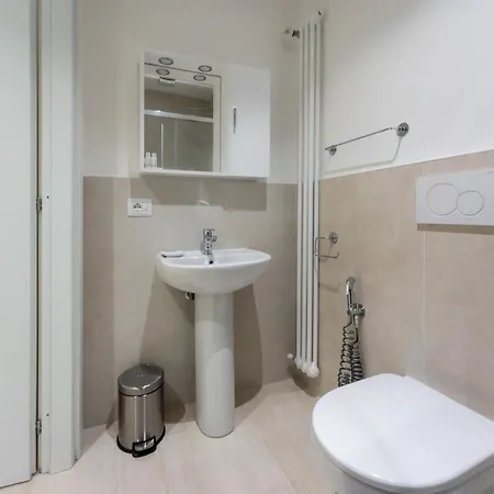 Rrrapido Holy And - Via Sardegna 게스트하우스