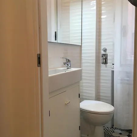 Appartamento Lovely Flat In City Close To The Red Metro Milano