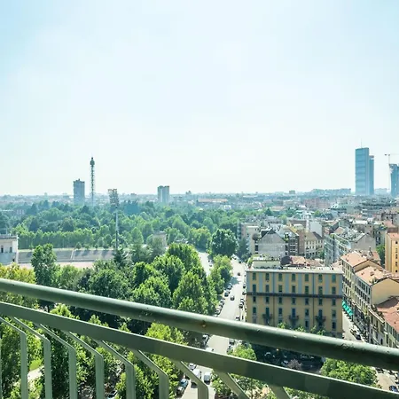 Apartamento Centro Piazzale Biancamano - Luminoso Bilocale In *
