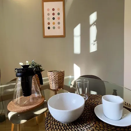 Apartment Elegant Near