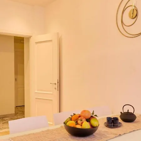4bdr Cozy And Lovely In Good Location- If You Want To Book, Please Contact On Wh-ats-app - 0034-656-619-782 !!!! Appartement *