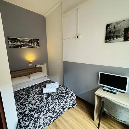 Πανσιόν Bovisa House Private *