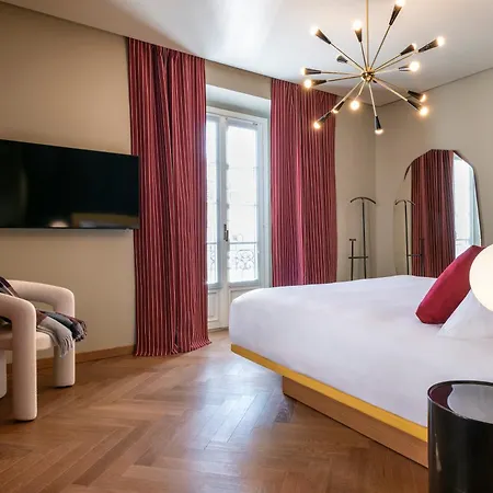 Apartmanhotel Domya - Manzoni 25 5*