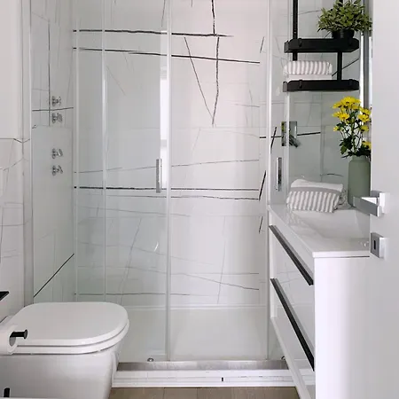 Cardano Blue - 5 Min Da Stazione * Milão