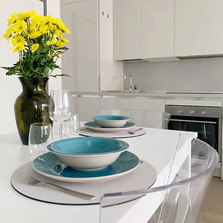 Apartamento Cardano Blue - 5 Min Da Stazione