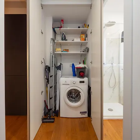 Appartement In Stile, Comodo Ed Elegante Milaan