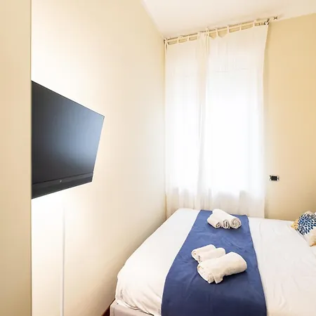 130 Sqm - Lima M1 - Elegant And Luxury Design Flat Appartamento Milano