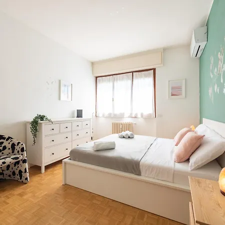 Duomo - Fondazione Prada --- Cozy Aparment Апартаменты *