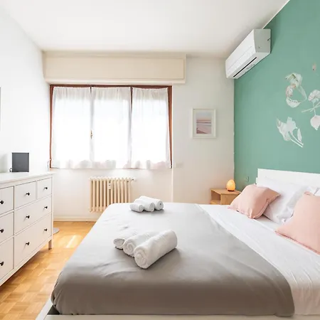 Apartment Duomo - Fondazione Prada --- Cozy Aparment Milan