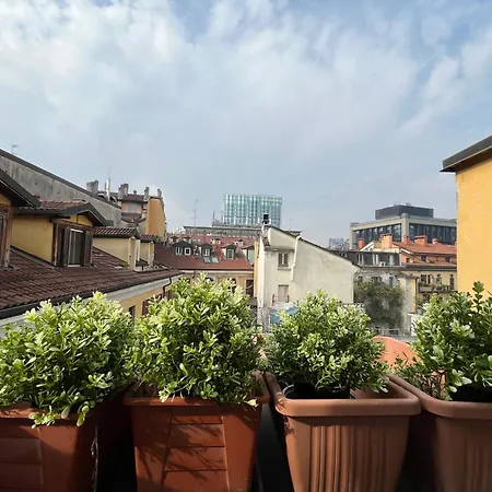 Attico Nel Cuore Della Movida Milanese Сasa de vacaciones