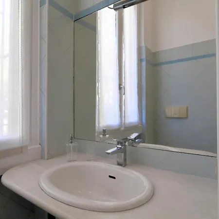 Casa Gibi - Your From