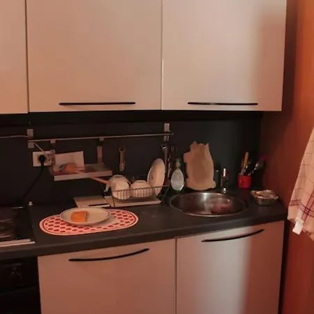 Mansardina Boheme Tra Il Duomo E L'universita 아파트 밀라노