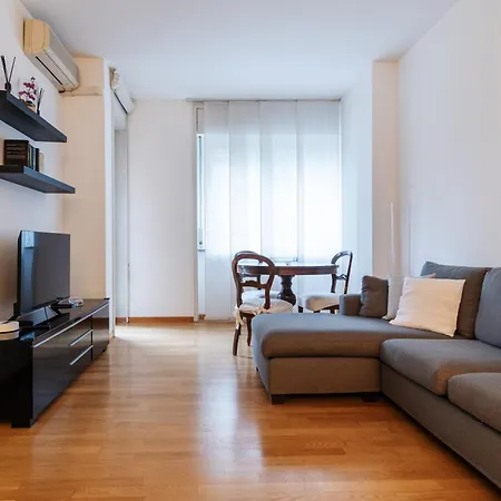 Meraviglioso Trilocale Vicino Fermata Dateo * Milano