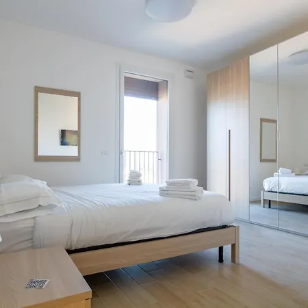 Apartment View 15 Min From Duomo *