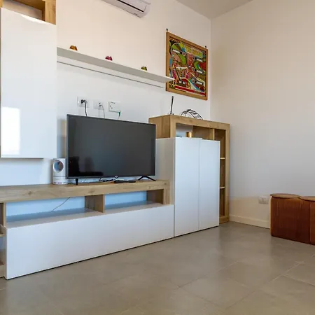 View 15 Min From Duomo