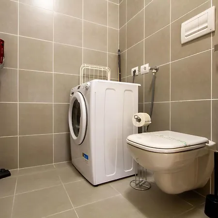 شقة View 15 Min From Duomo