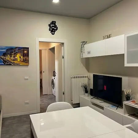 Appartamento 10 Min Da Navigli E Centro, Nuova E Luminosa Oasi 1p