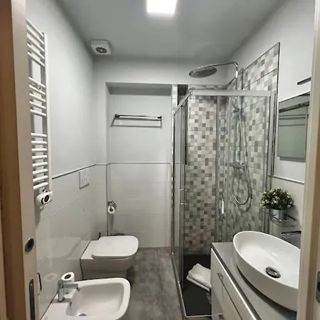 10 Min Da Navigli E Centro, Nuova E Luminosa Oasi 1p Apartment *