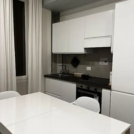 10 Min Da Navigli E Centro, Nuova E Luminosa Oasi 1p Apartment Milan