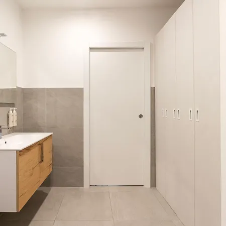 Santa Tecla Living Parini 9
