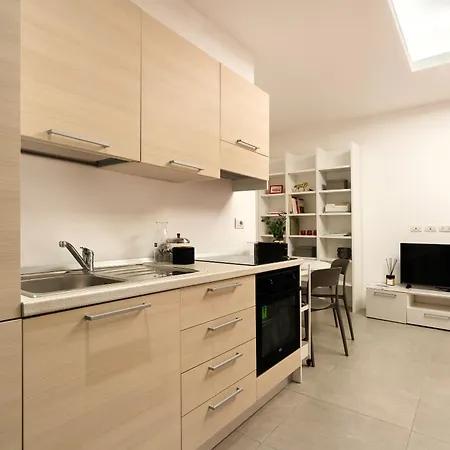 Apartment Santa Tecla Living Parini 9 Milan