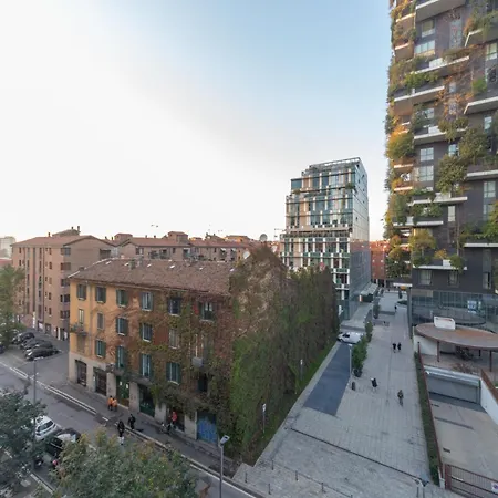 Modern Oasis Opposite Bosco Verticale Apartment Milan