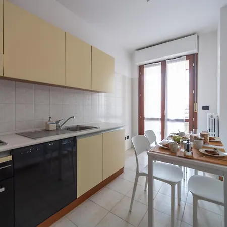 Modern Oasis Opposite Bosco Verticale 公寓 米兰