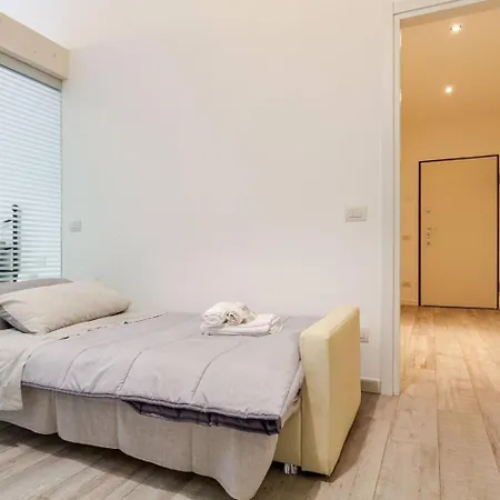 Elegance - - Via Spartaco - Porta Romana Appartamento Milano