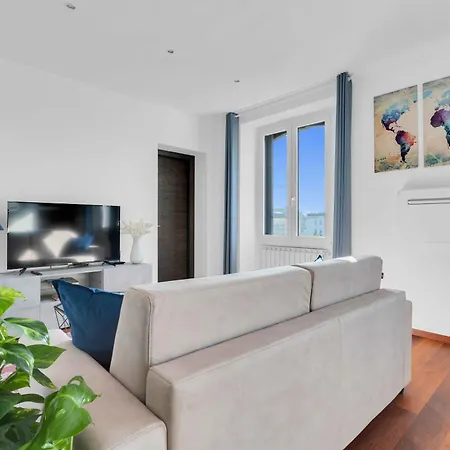 - Porta Venezia View Apartment