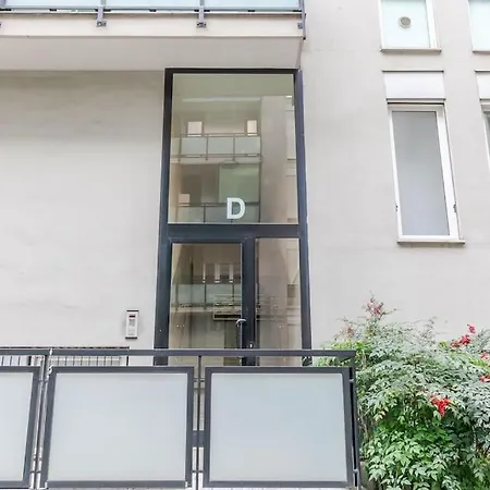 Di Design A Pochi Passi Da Metro E Centro