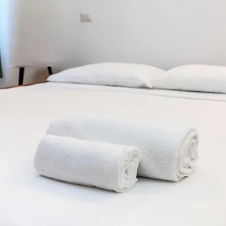 Apartament Di Design A Pochi Passi Da Metro E Centro *