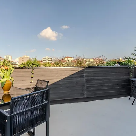 Navigli - Design With Private Terrace * Милан