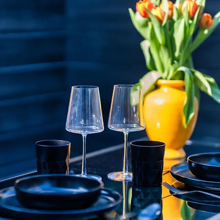 Navigli - Design With Private Terrace