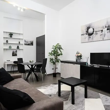 Duomo 4 Persone Via Torino Appartement Milan