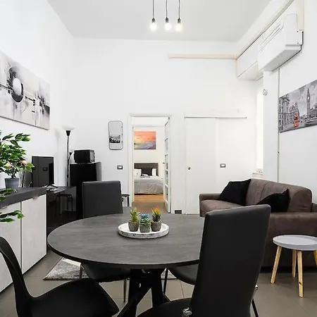 Apartment Duomo 4 Persone Via Torino Milan