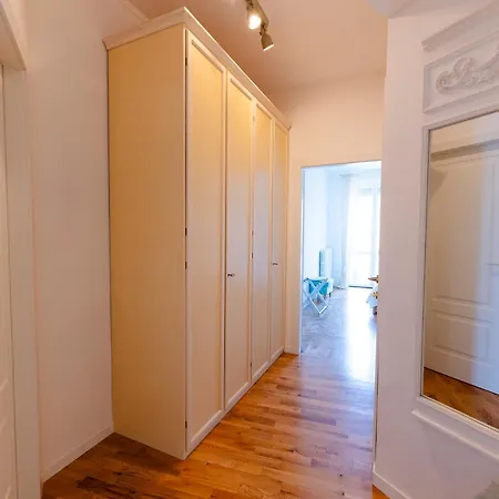 Casa Soperga, Corso Buenos Aires, Loreto, *