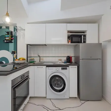 Апартаменты San Siro Sky View Posto Auto Gratuito Милан