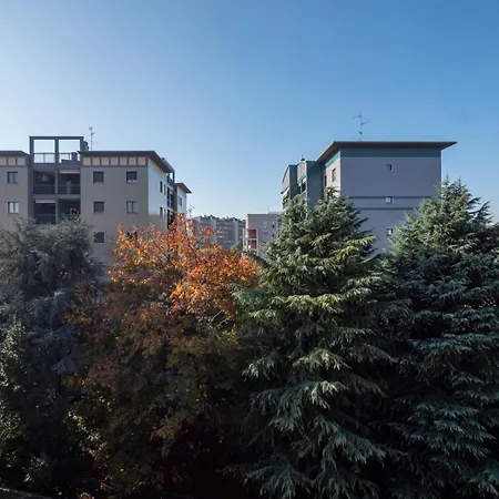 Апартаменты San Siro Sky View Posto Auto Gratuito Милан