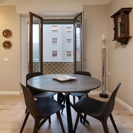 Apartment Wonderful 2 Bedrooms Fiera Area - Mirable Pm Milan