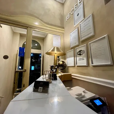 Boutique Calais - Washington * Milan