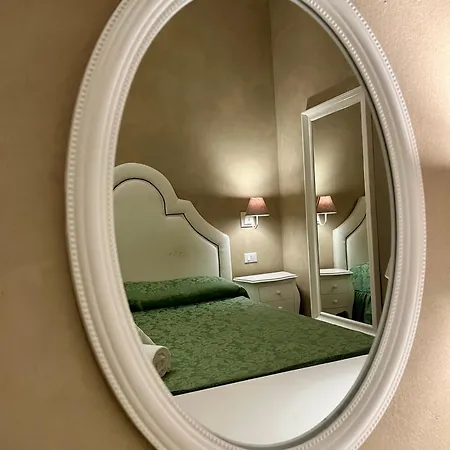 Boutique Calais - Washington Hotel *