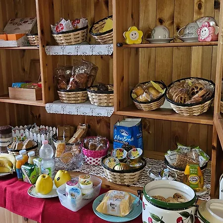 Emilia Alojamento de Acomodação e Pequeno-almoço