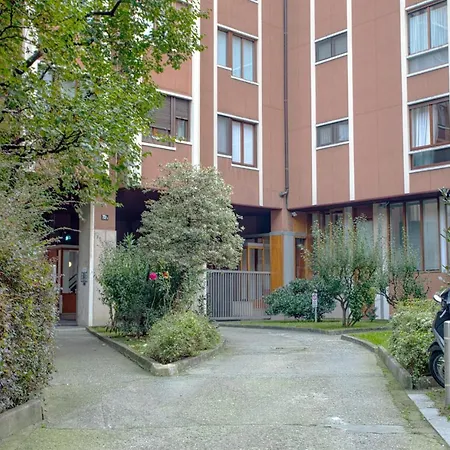 Apartment Beautiful In Brera *
