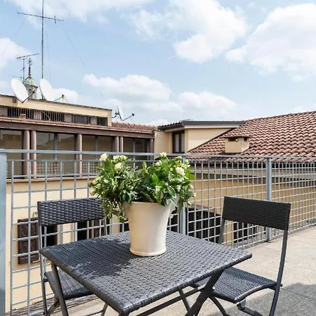 Appartamento Elegant 2 Bedrooms Near Duomo *